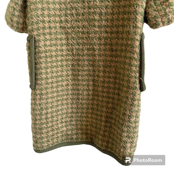 Vintage Solt of California Long
Houndstooth Print Coat - Picture 10 of 12